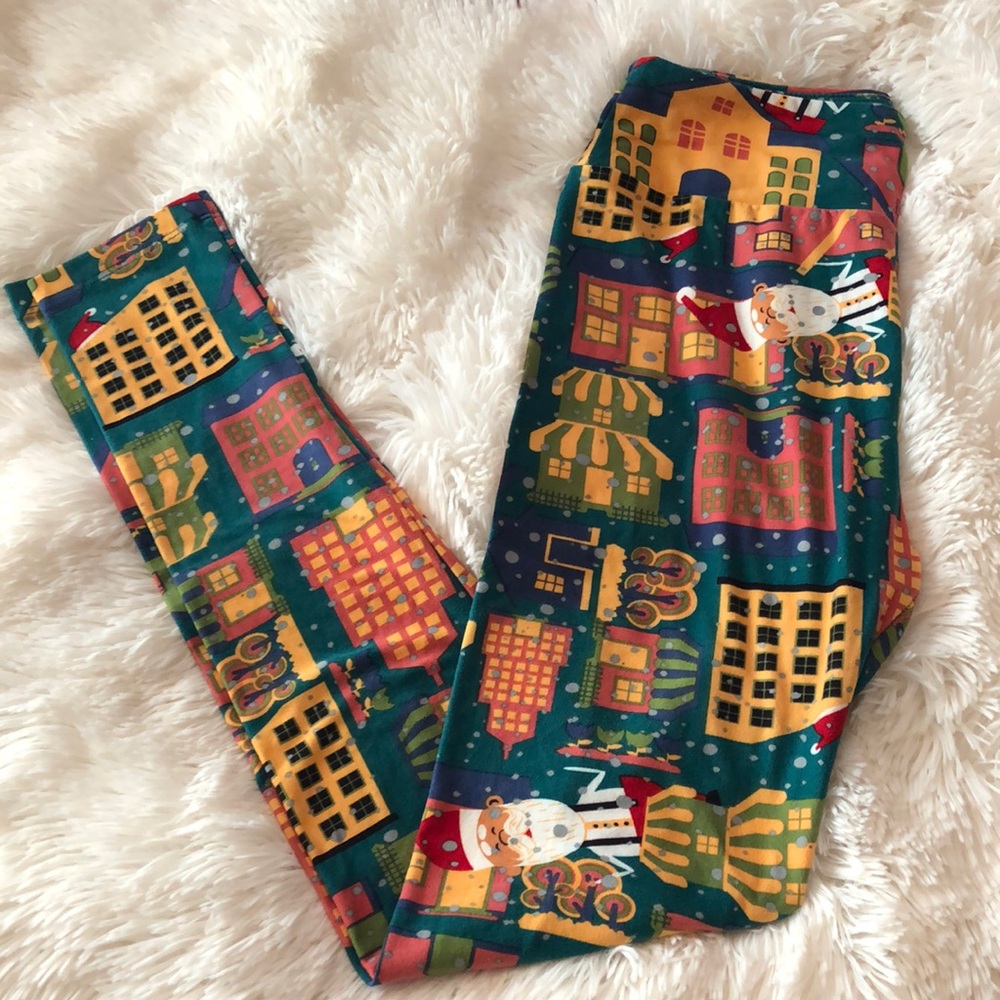 LuLaRoe Santa House Printed Leggings Green One Size 2-10